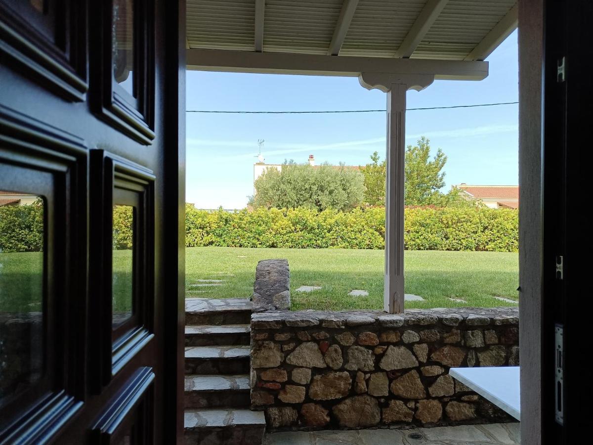 Marios Garden House Lägenhet Afytos Exteriör bild