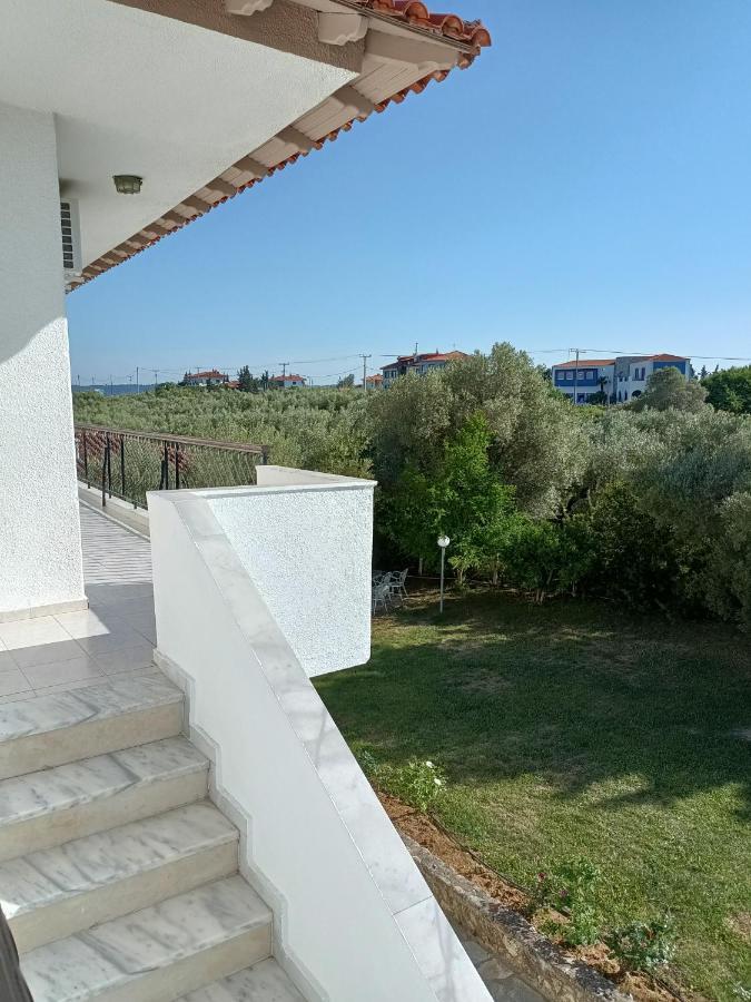 Marios Garden House Lägenhet Afytos Exteriör bild
